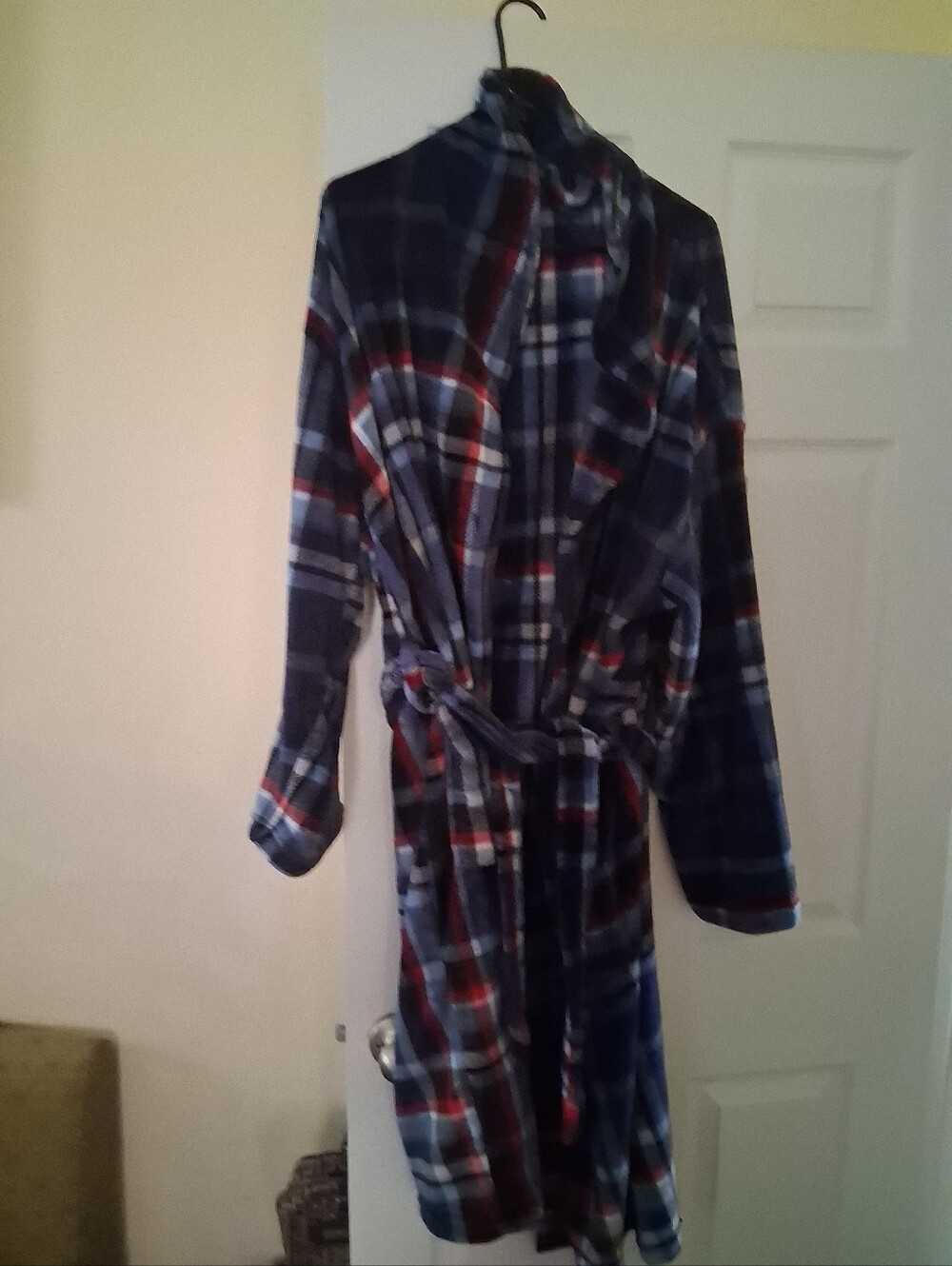 George Mens Plush Plaid Robe - Navy, Red & White Size One Size Fits Most